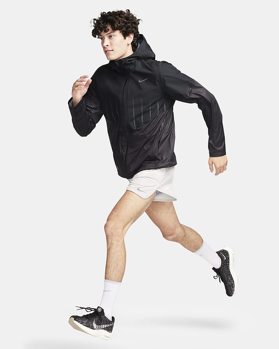 Nike running jacket sale best sale